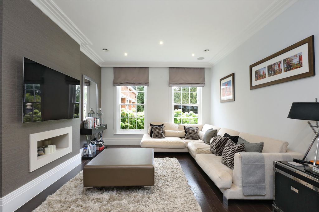 Additional image 11 of 8 bed detached house for saleMonks Close, Ascot, Berkshire SL5