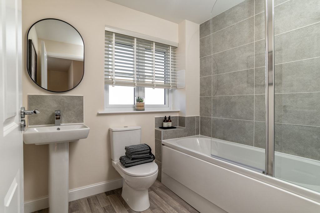 Additional image 9 of 3 bed semi-detached house for sale"Ravenscraig" at Mains Loan, Dundee DD4