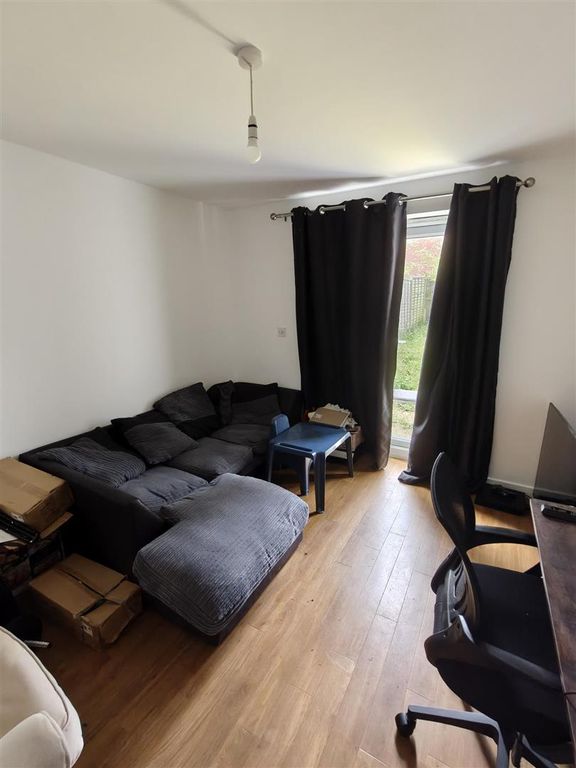 Additional image 9 of 4 bed terraced house to rentMolyneux Square, Hampton Vale, Peterborough PE7