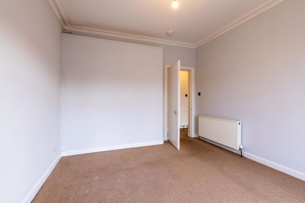 Additional image 3 of 2 bed flat to rentCloseburn Terrace, 63 Feus Road, Perth PH1