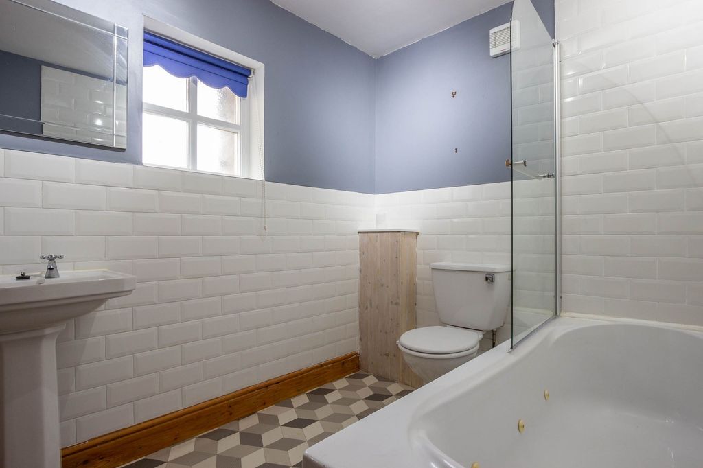 Additional image 13 of 2 bed end terrace house to rent149 Highgate, Kendal LA9