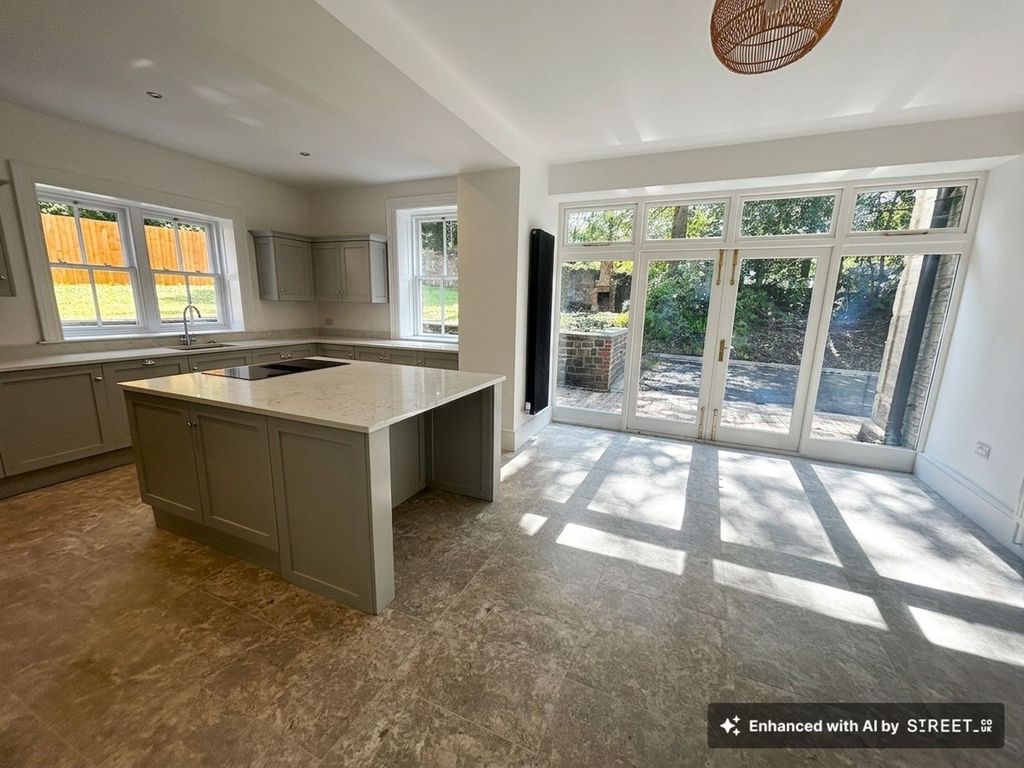 Additional image 4 of 4 bed semi-detached house to rentLewis Road, Neath SA11