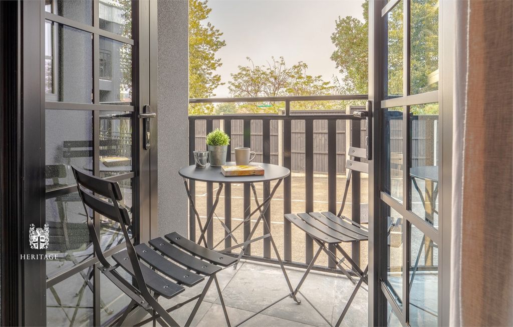Additional image 2 of 1 bed flat to rentKings Road, Halstead CO9