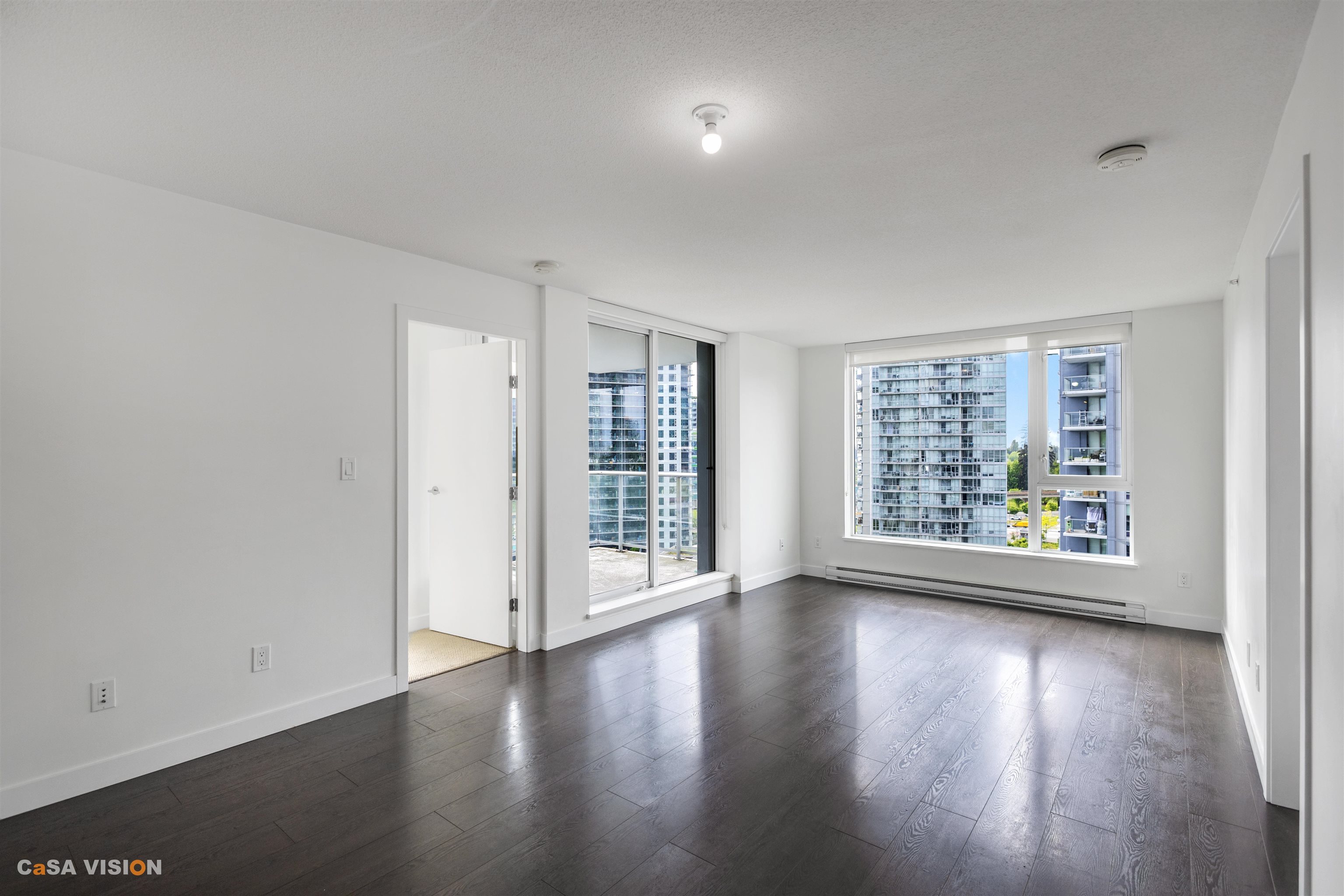 1606-13750 100 Avenue, Surrey, BC, V3T 0L3