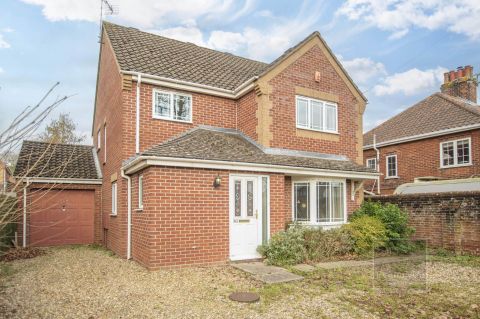 Earlham Road, Norwich NR2