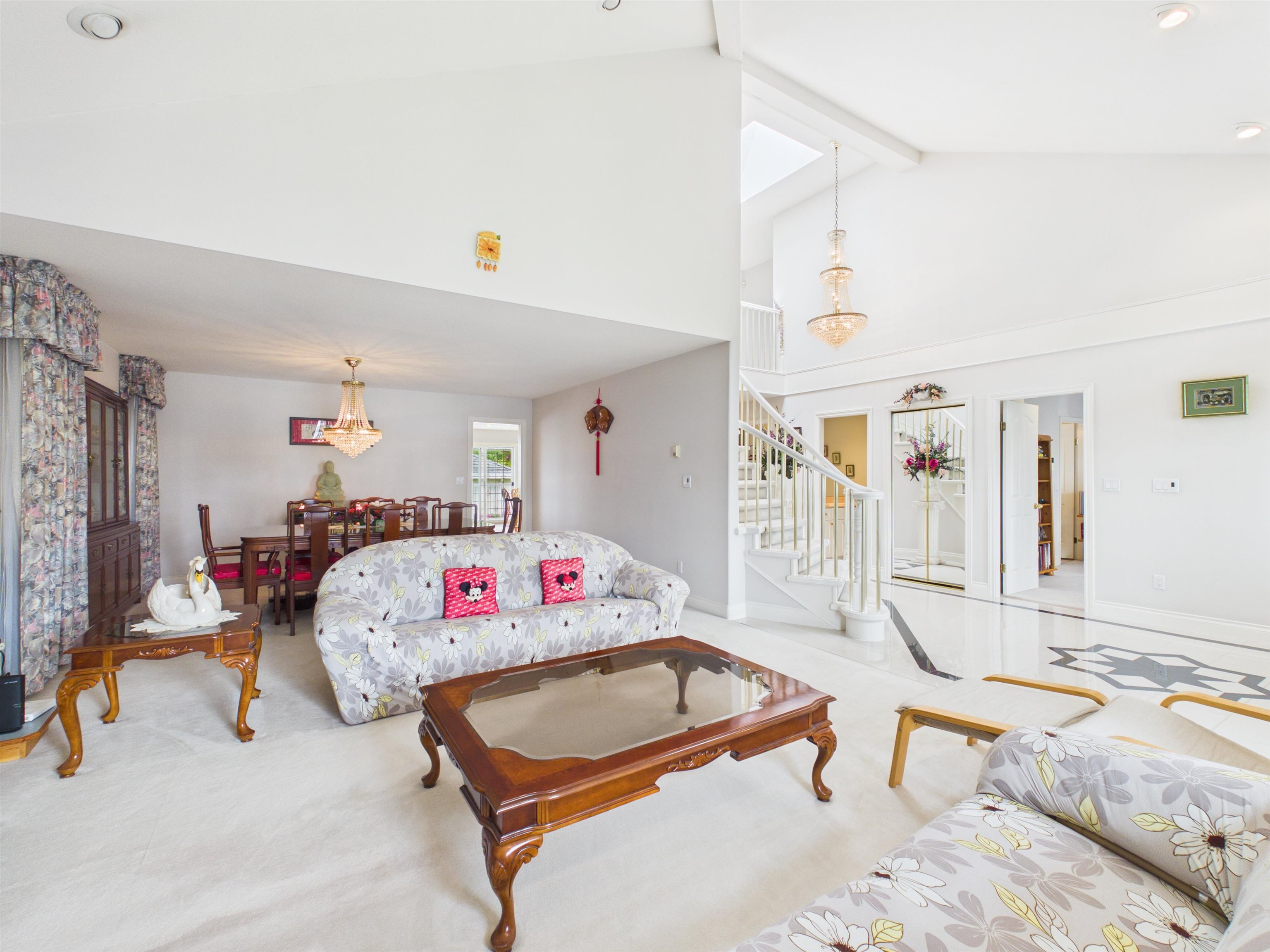 Additional image 2 of 7969 Macpherson Avenue, Burnaby, BC, V5J 4P4