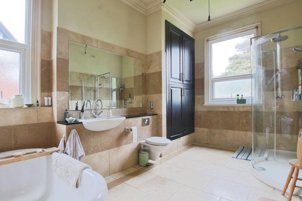 Additional image 15 of 6 bed semi-detached house for saleNewland Park, Hull HU5