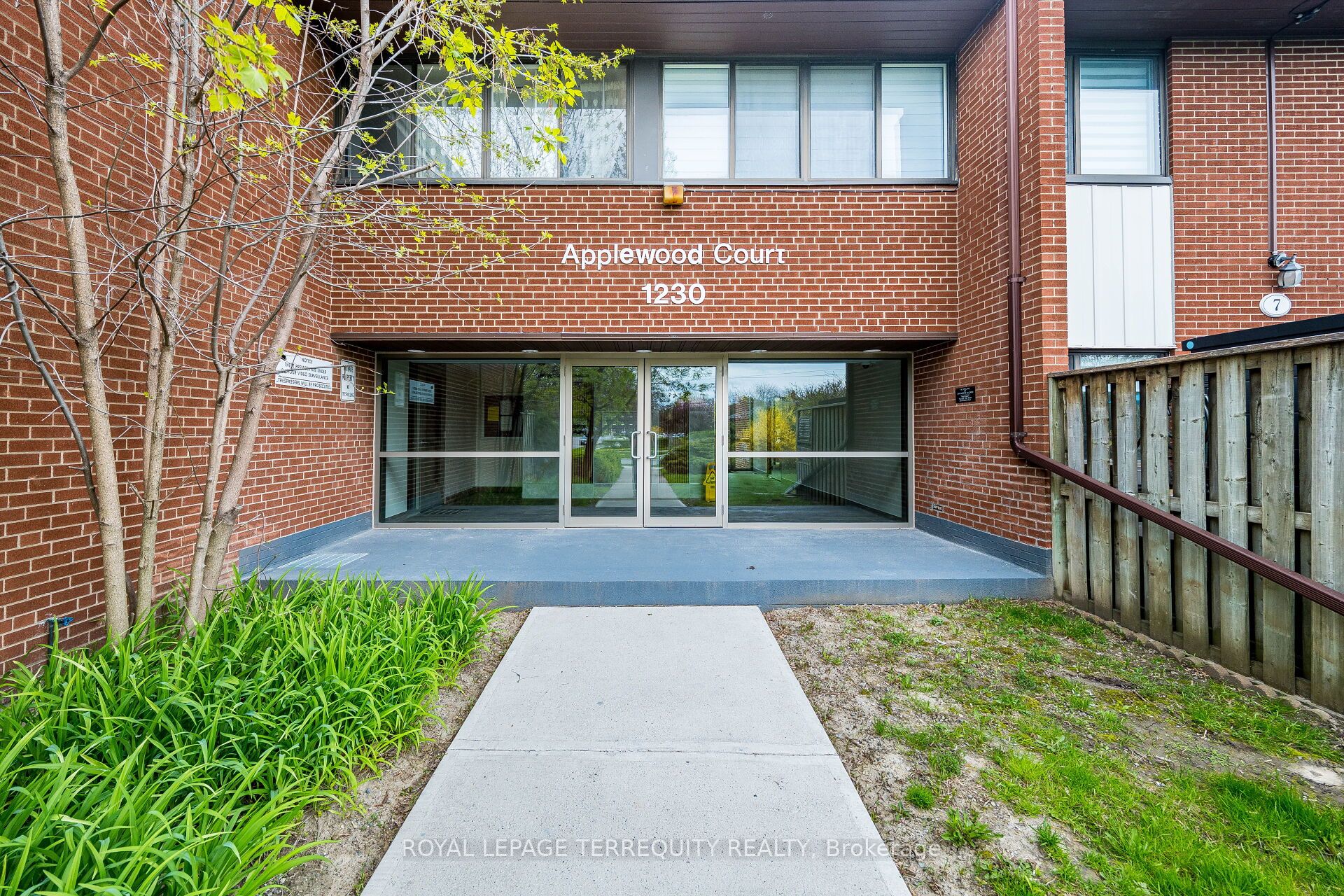 Additional image 2 of TH#15-1230 Gripsholm Road, Mississauga, ON, L4Y 2G9