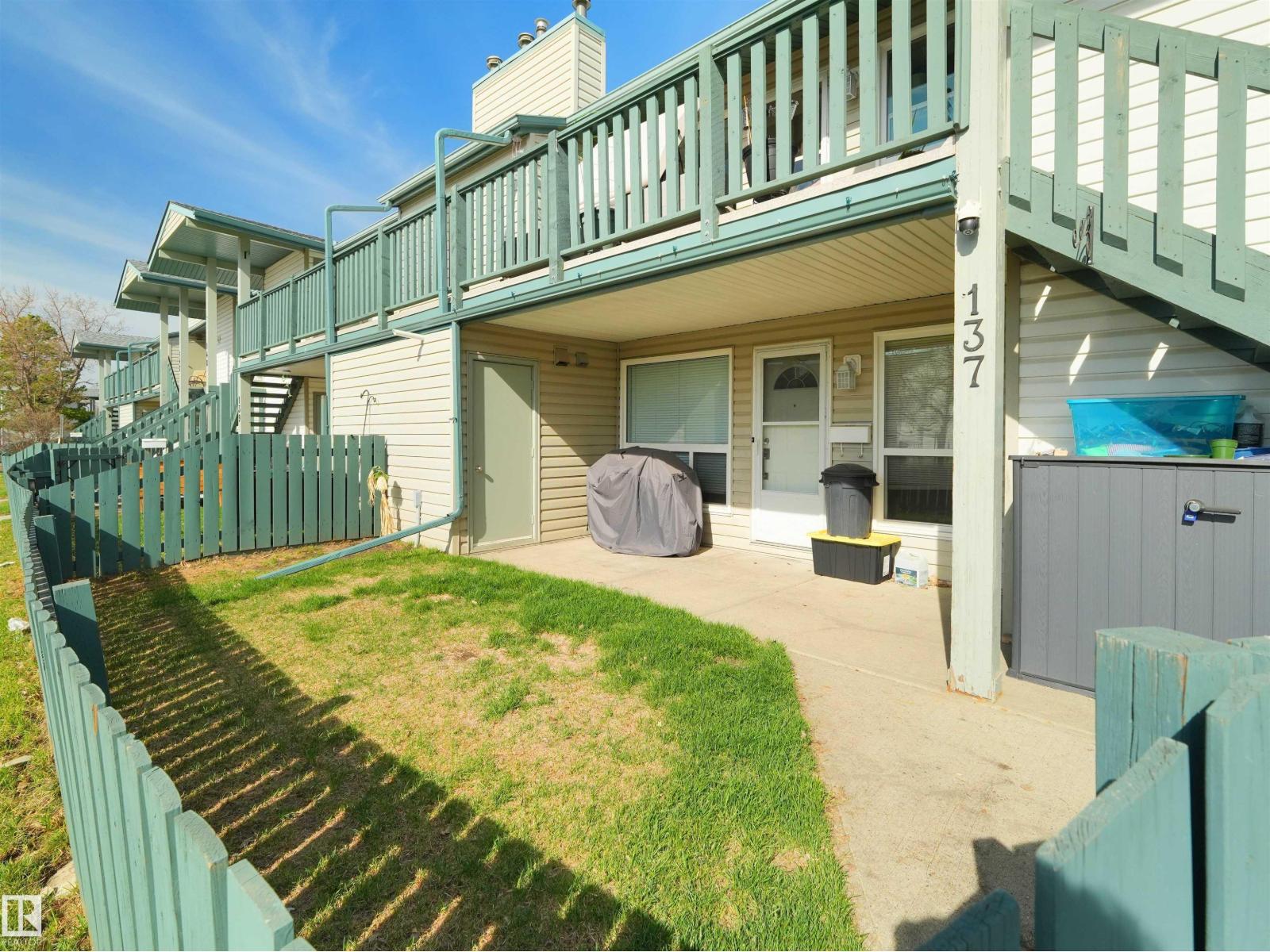 137-2703 79 Street NW, Edmonton, AB, T6K3Z6