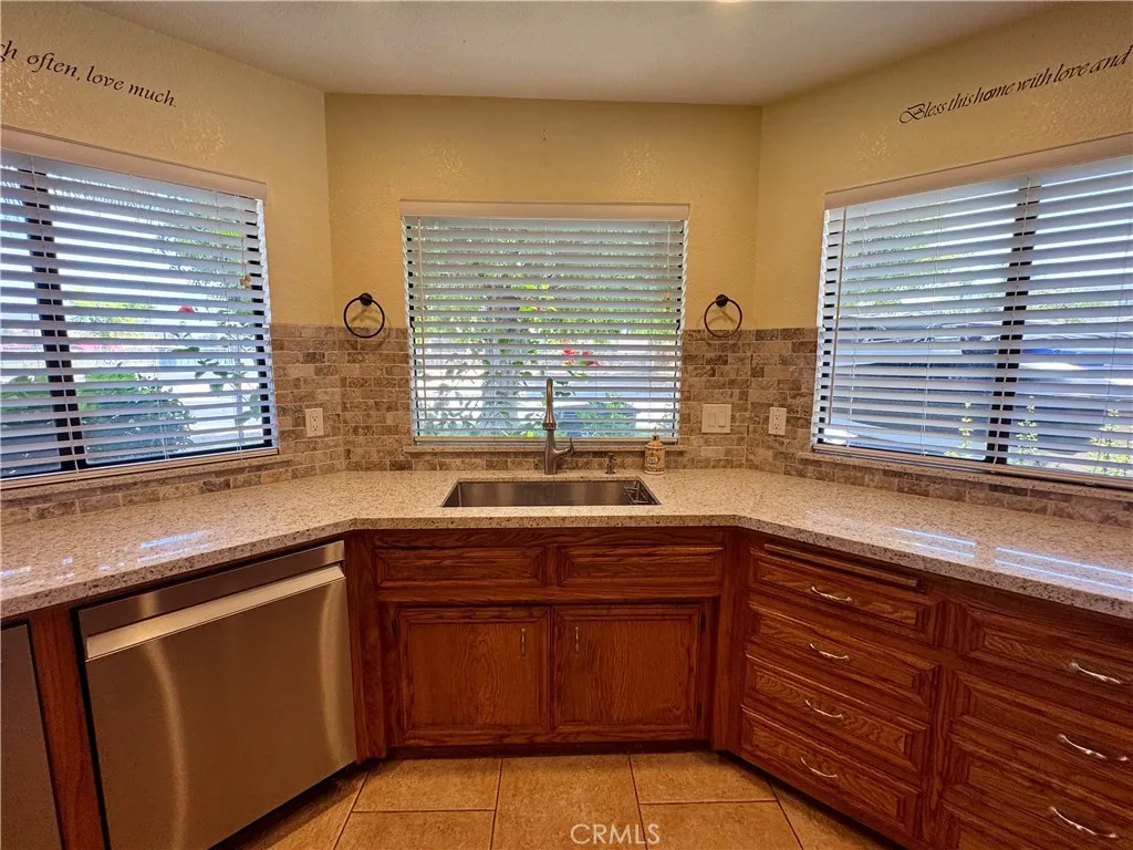 Additional image 7 of 41565 Thornton Ave, Hemet, CA 92544