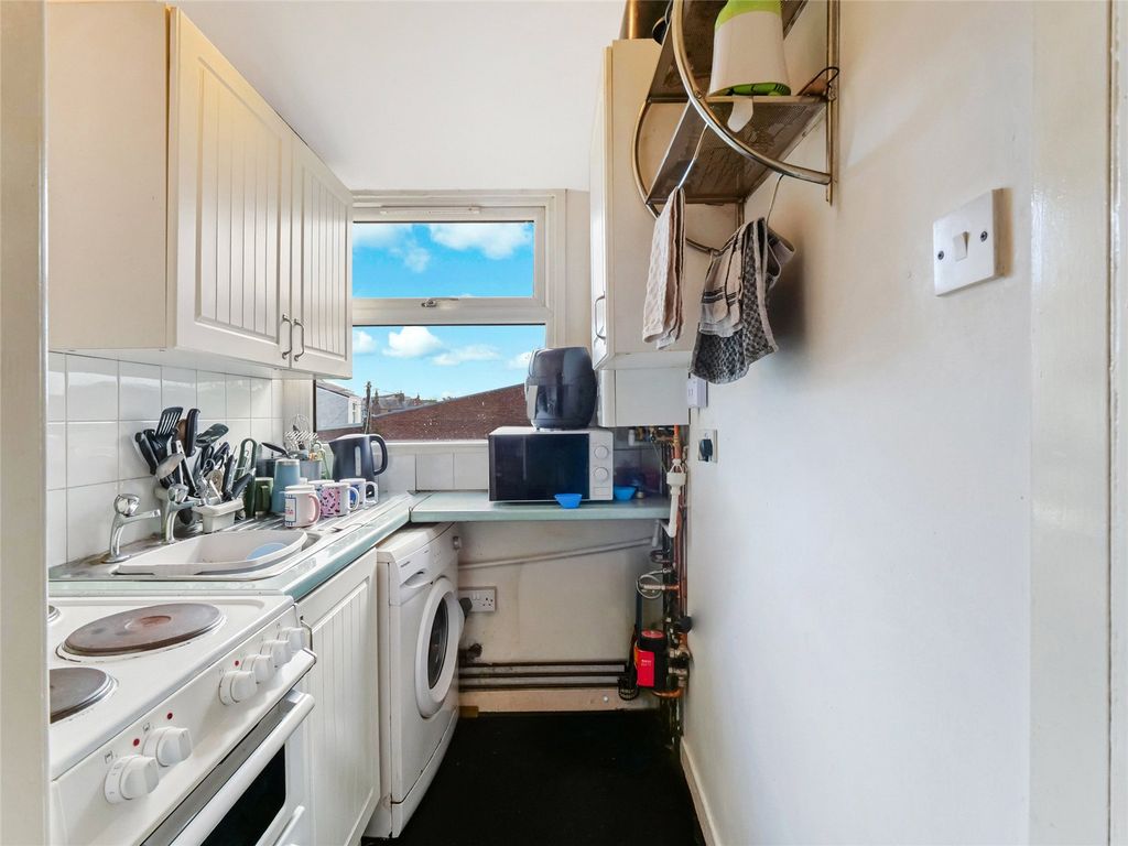Additional image 3 of 2 bed flat for saleHigh Glencairn Street, Kilmarnock, East Ayrshire KA1