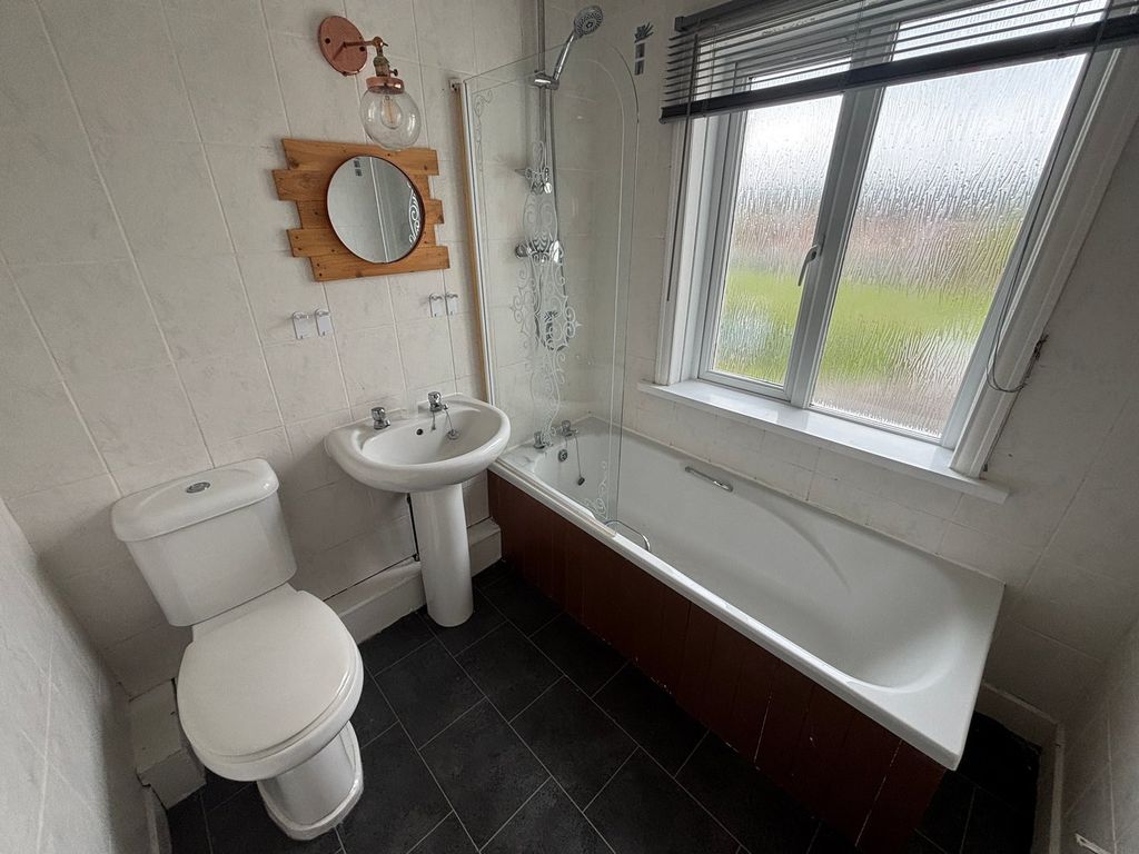 Additional image 10 of 3 bed semi-detached house to rentOxford Avenue, Llandrindod Wells LD1