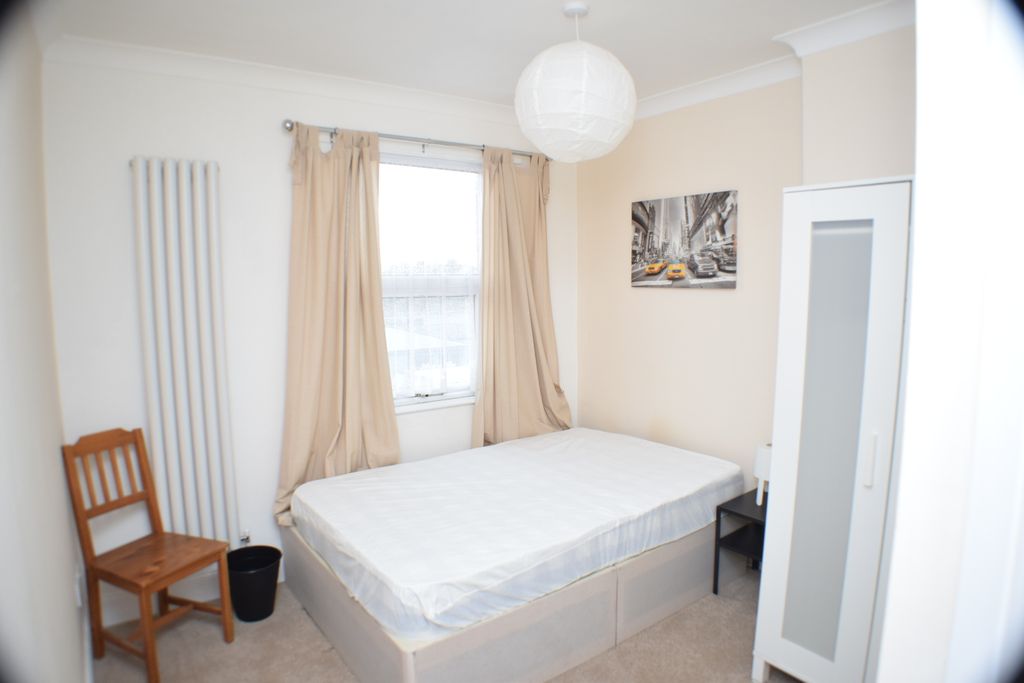 Additional image 5 of 5 bed shared accommodation to rentTaunton Road, Bridgwater TA6
