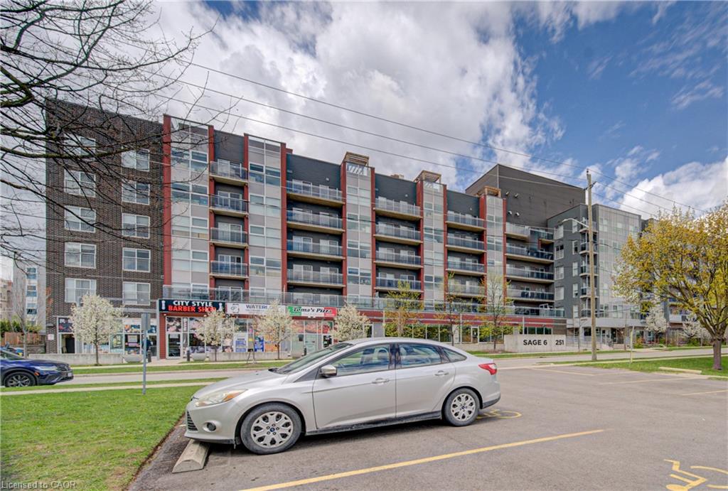 208-251 Hemlock Street, Waterloo, ON, N2L 0H2
