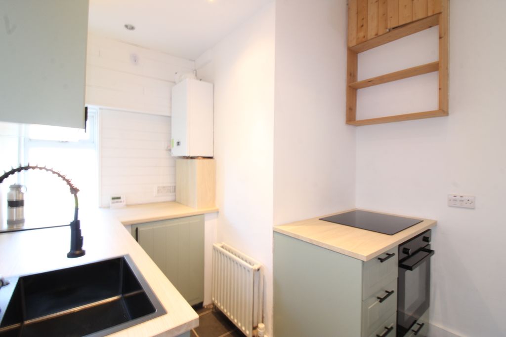 1 bed flat to rentMain Road, Beith KA14 photo 5