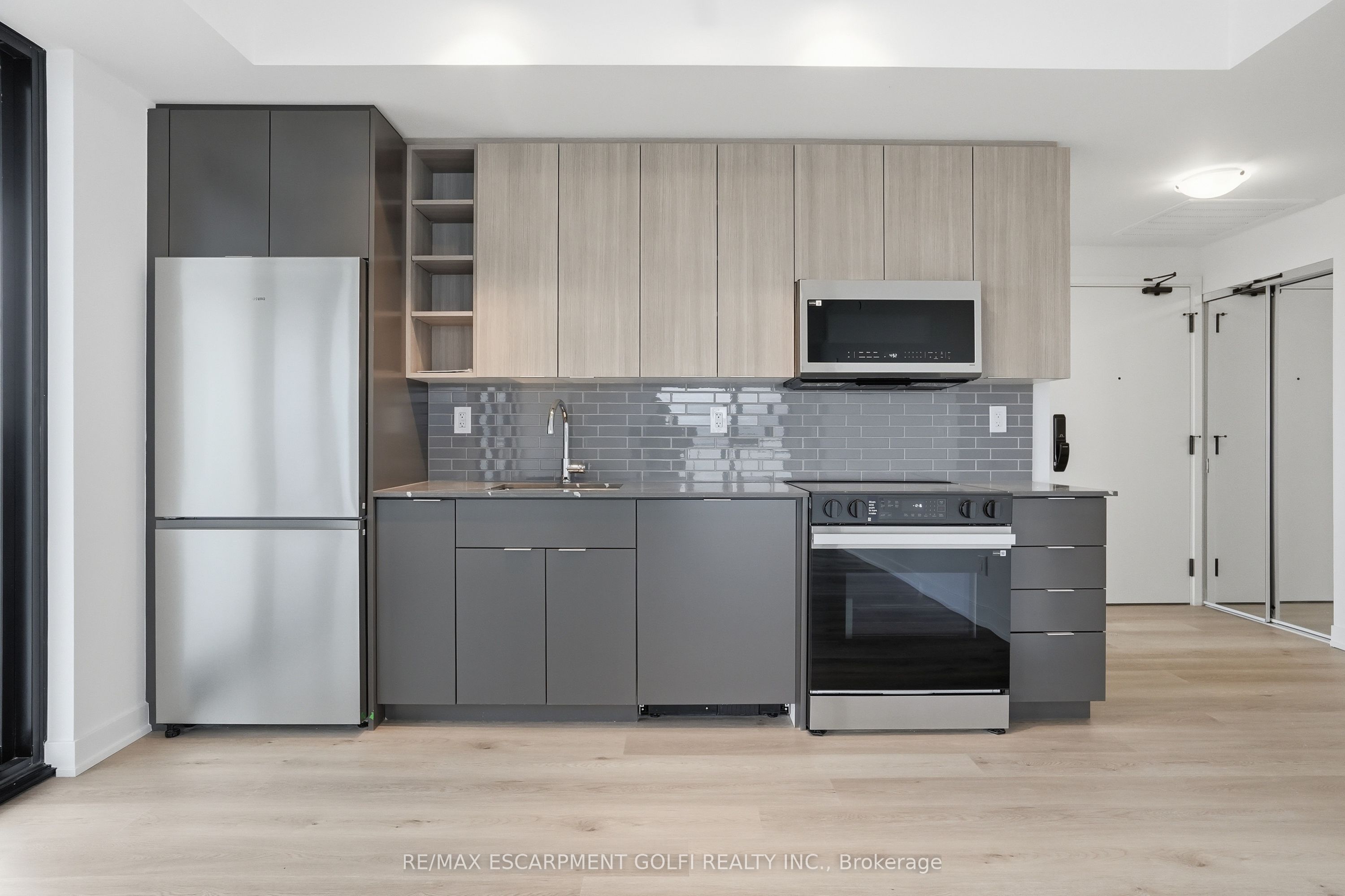 Additional image 5 of 1908-2075 Lakeshore Road, Burlington, ON, L7R 1E2