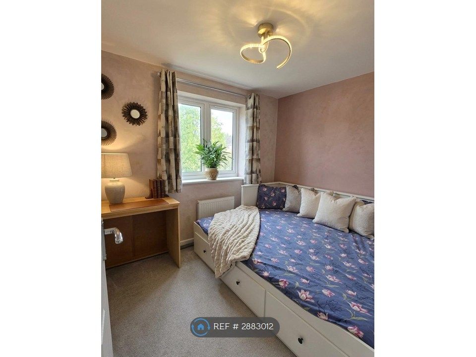 Additional image 6 of 3 bed end terrace house to rentRoger Croft Drive, Thatcham RG19