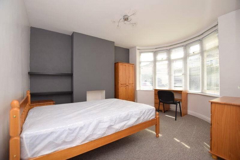 Additional image 10 of 6 bed semi-detached house to rentFerndale Road, Bristol, Bristol BS7