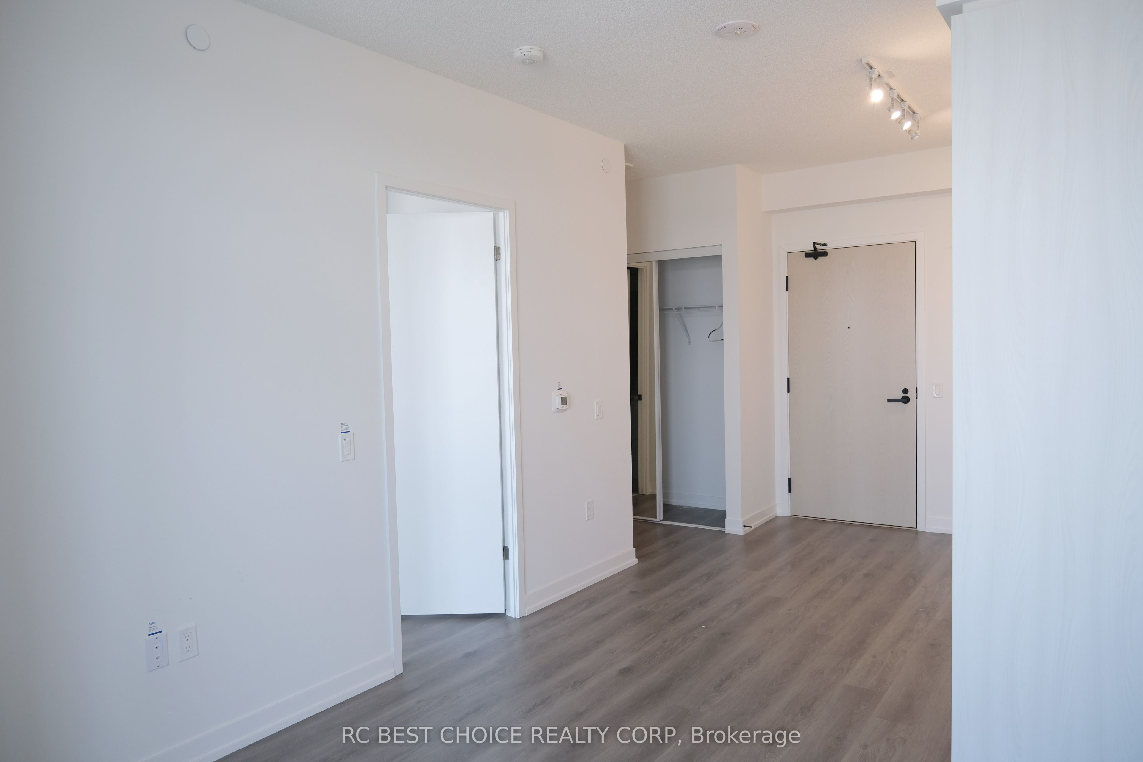 Additional image 6 of 5011-225 Commerce Street, Vaughan, ON, L4K 0R1