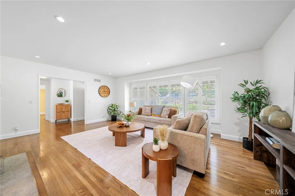 Additional image 55 of 678 W Highland Ave, Sierra Madre, CA 91024