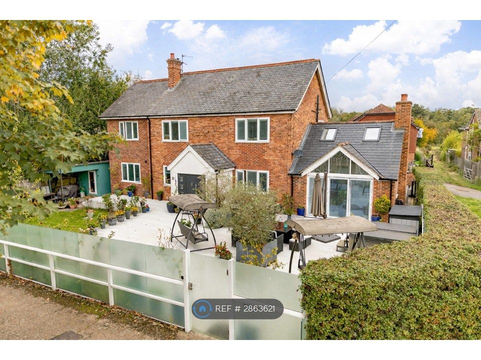 6 bed detached house to rentHartfield Road, Forest Row RH18