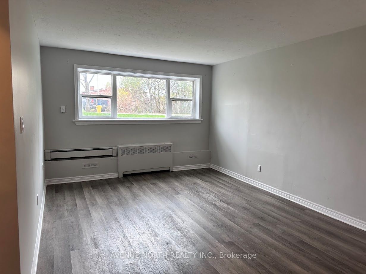 Additional image 4 of 1-1170 Dover Crescent, Ottawa, ON, K1Z 7X3