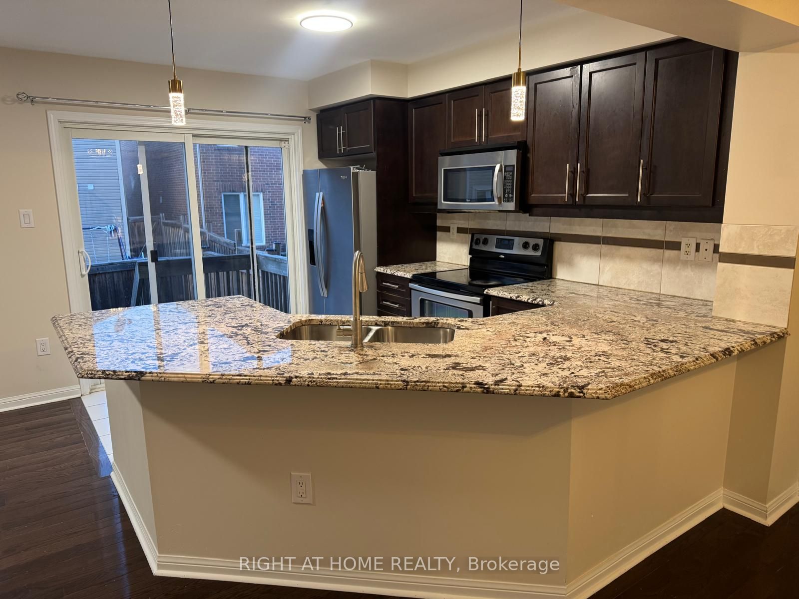 Additional image 4 of 182 Higginbotham Crescent, Milton, ON, L9T 8E1