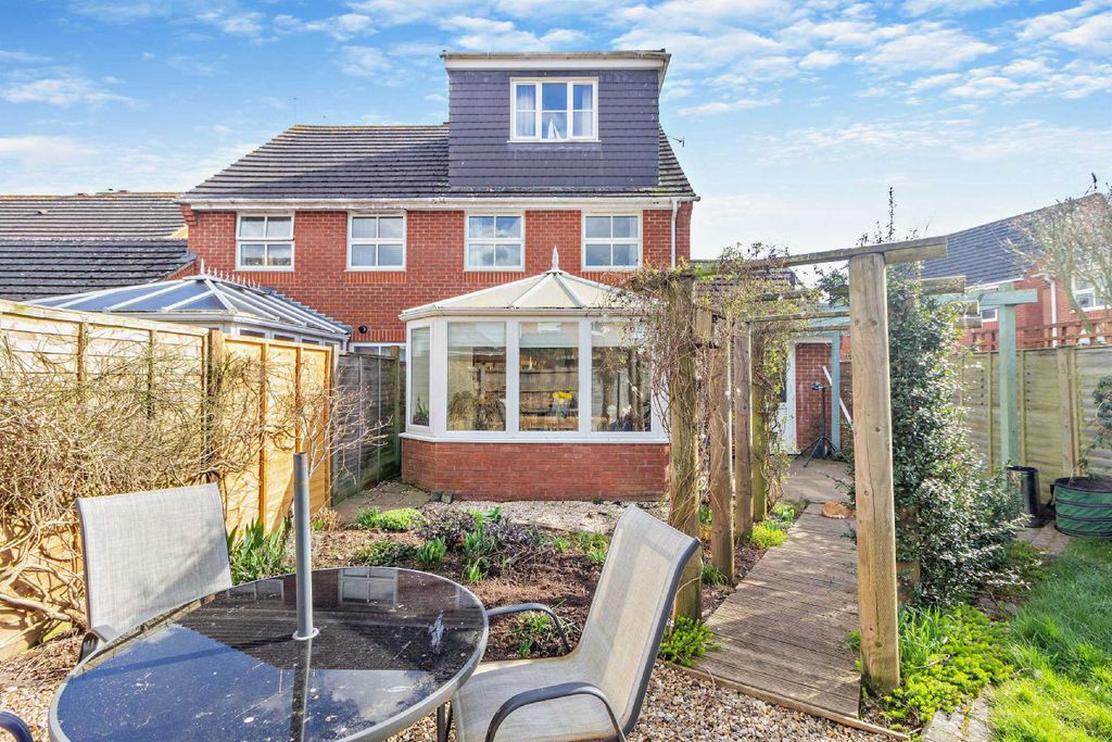 Additional image 13 of 3 bed semi-detached house to rentPatterson Way, Monmouth, Monmouthshire NP25