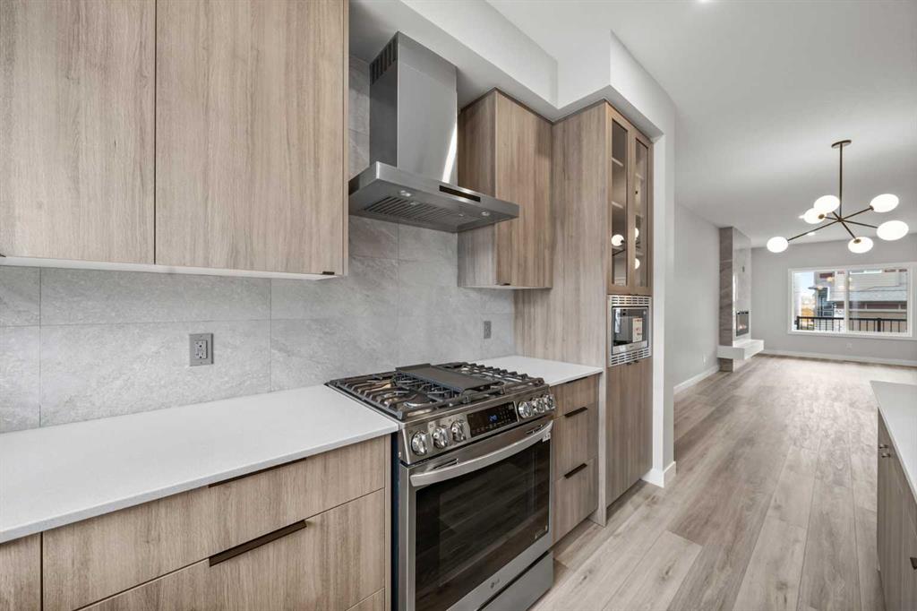 Additional image 6 of 46 Versant View SW, Calgary, AB, T2Y0S8