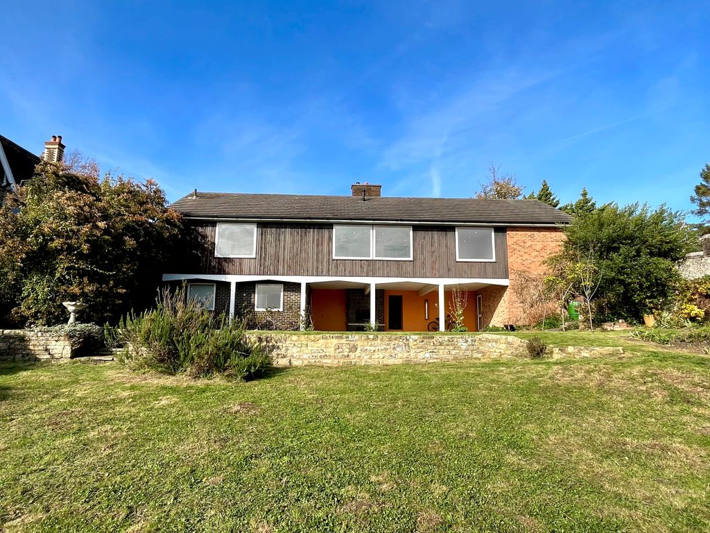 4 bed detached house to rentRotten Row, Lewes BN7