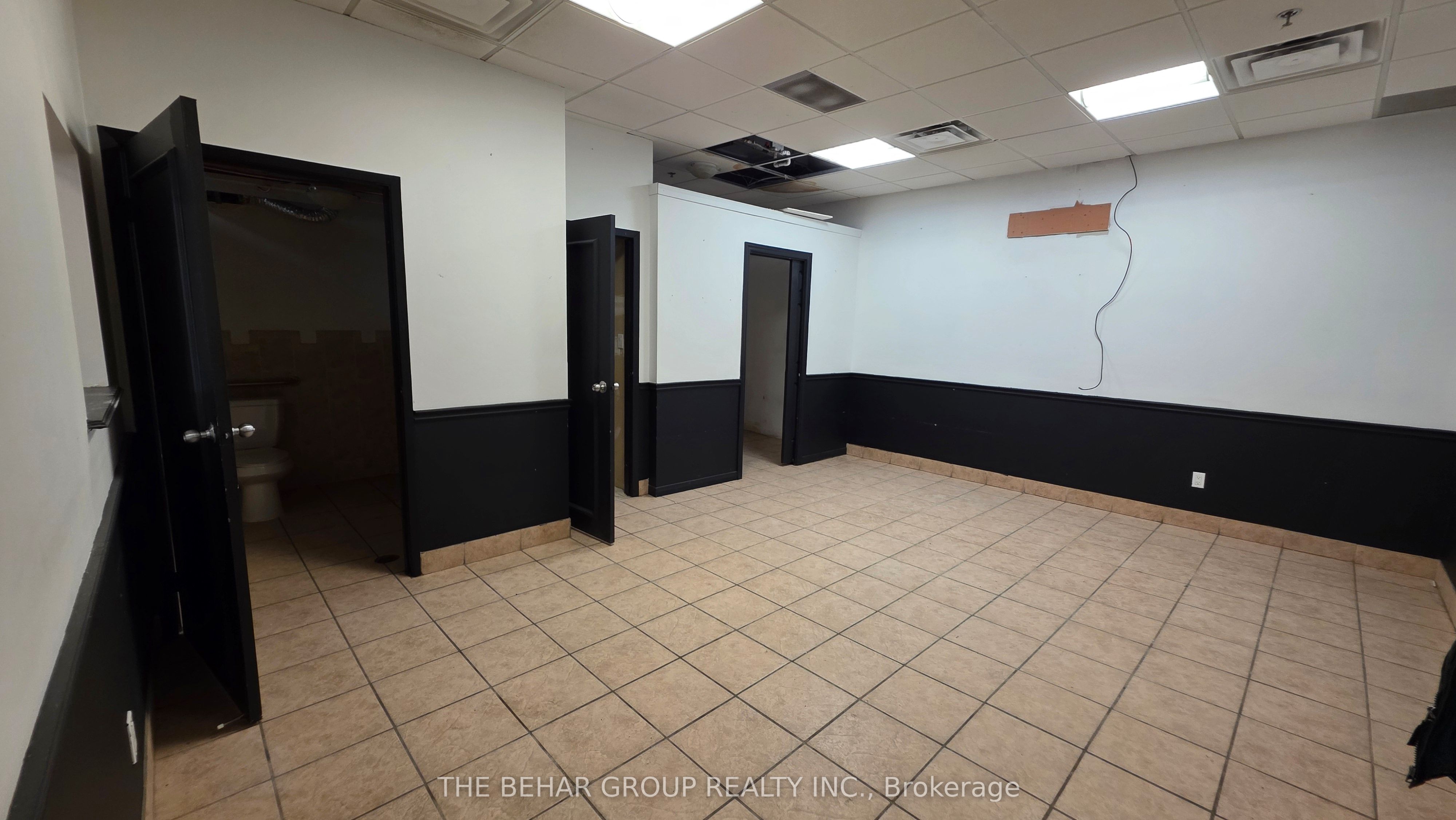 Additional image 4 of 109-13025 Yonge Street, Richmond Hill, ON, J4Y 0K7