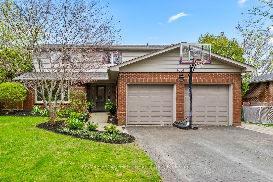 1067 Fair Birch Drive, Mississauga, ON, L5H 1M4