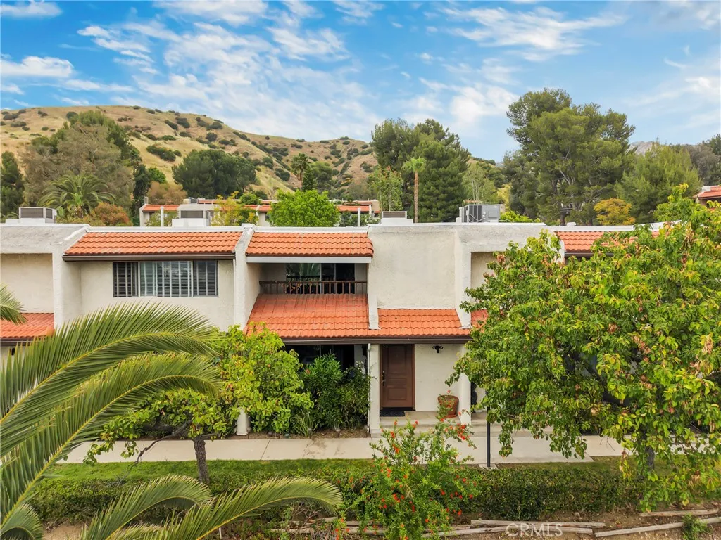 Additional image 32 of 9562 Via Bernardo, Burbank, CA 91504