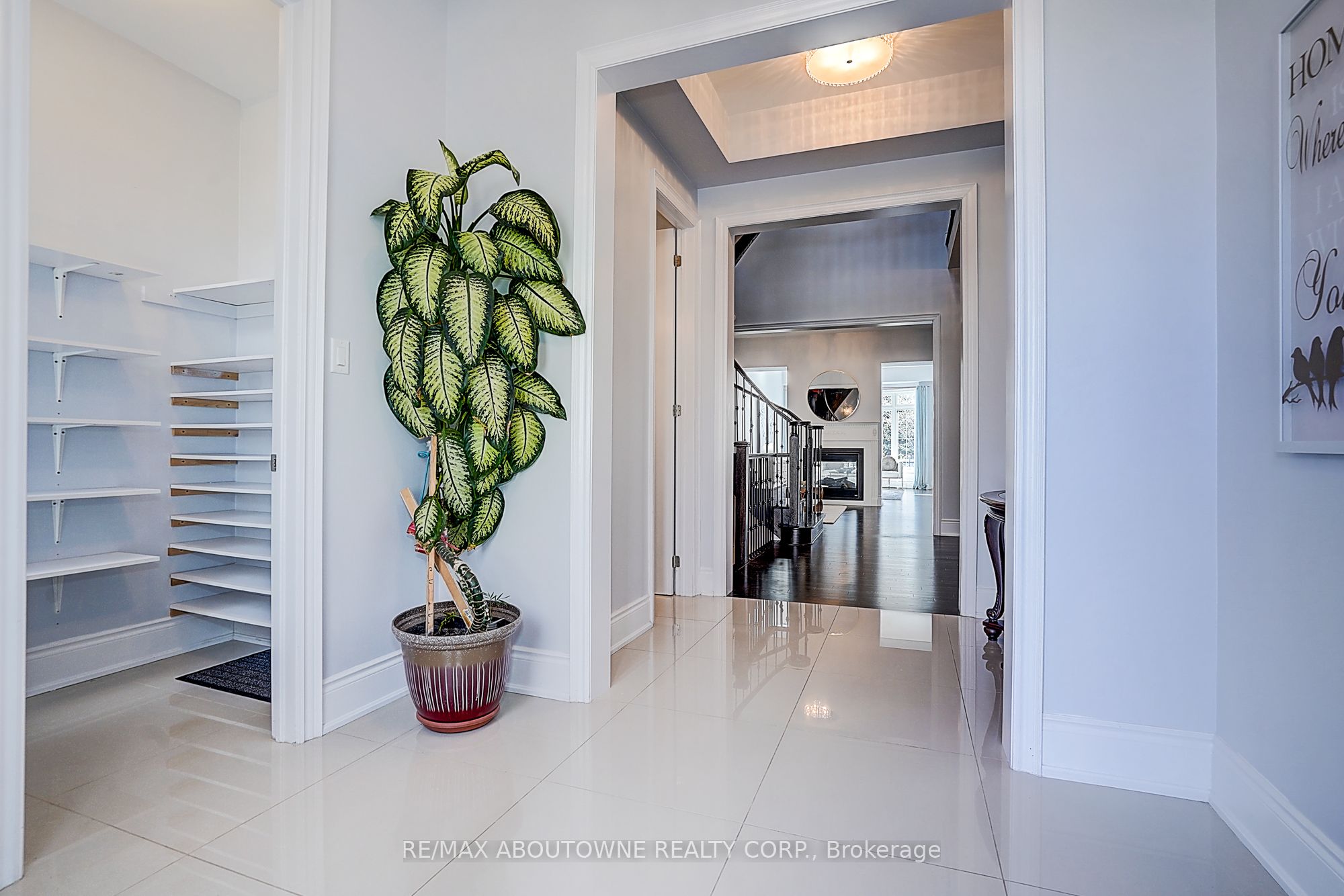 Additional image 4 of 16 Gracedale Drive, Richmond Hill, ON, L4C 0Y3