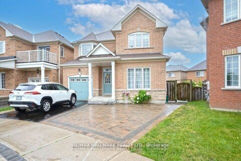 Upper Level-77 Wheelwright Drive, Richmond Hill, ON, L4E 5A1 photo 2