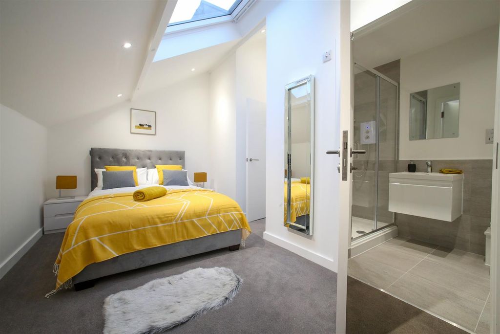 Additional image 7 of 2 bed flat for saleDerngate, Northampton NN1