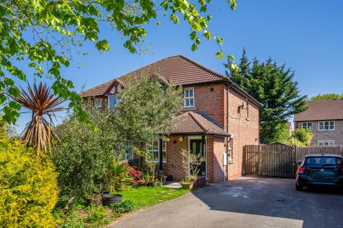 Linnet Way, Foxwood, York YO24