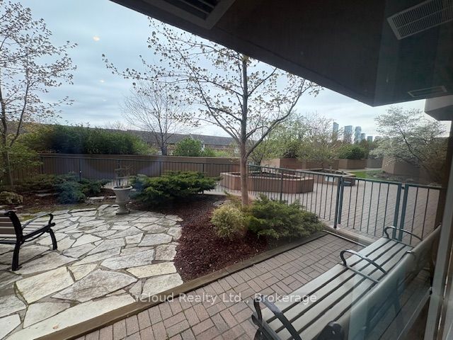 Additional image 6 of 2210-155 Hillcrest Avenue, Mississauga, ON, L5B 3Z2