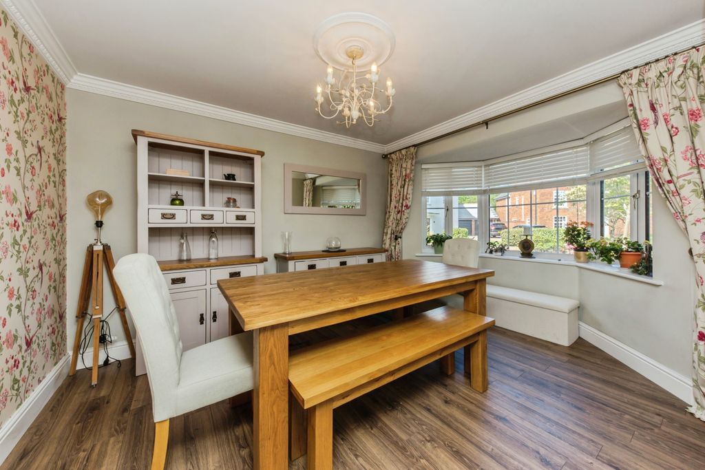 Additional image 11 of 4 bed detached house for saleOakdale Close, Wychwood Park, Weston, Crewe CW2