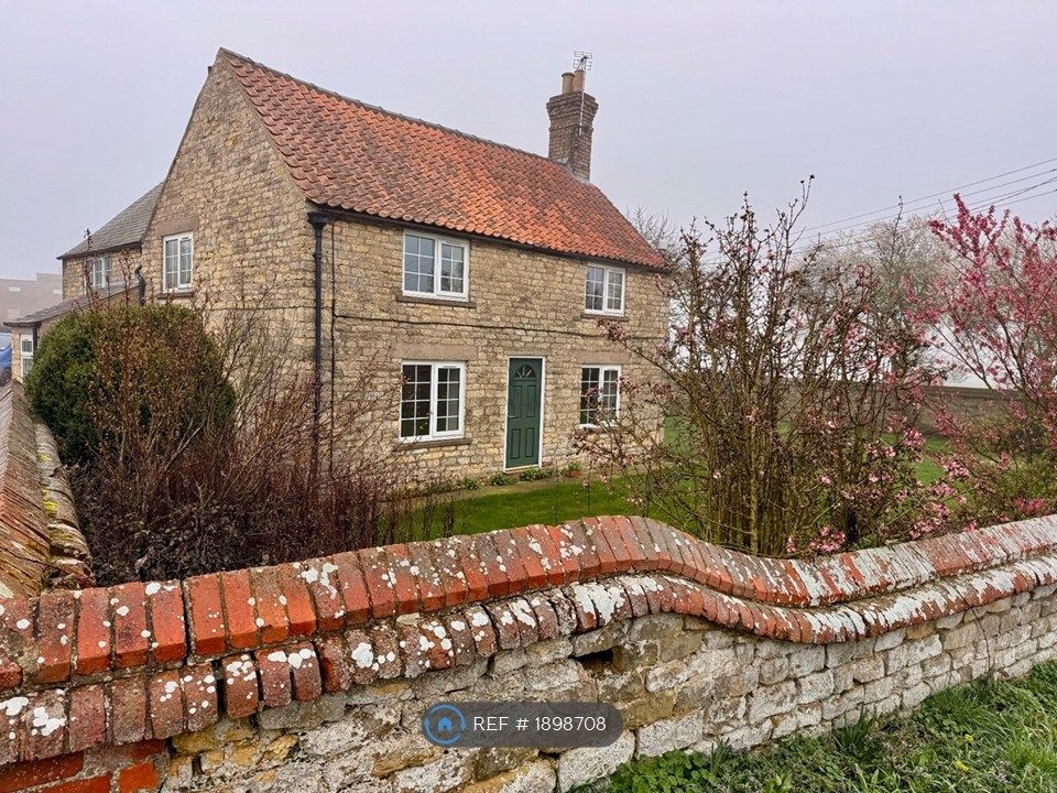 3 bed detached house to rentThe Heath, Lincoln LN5
