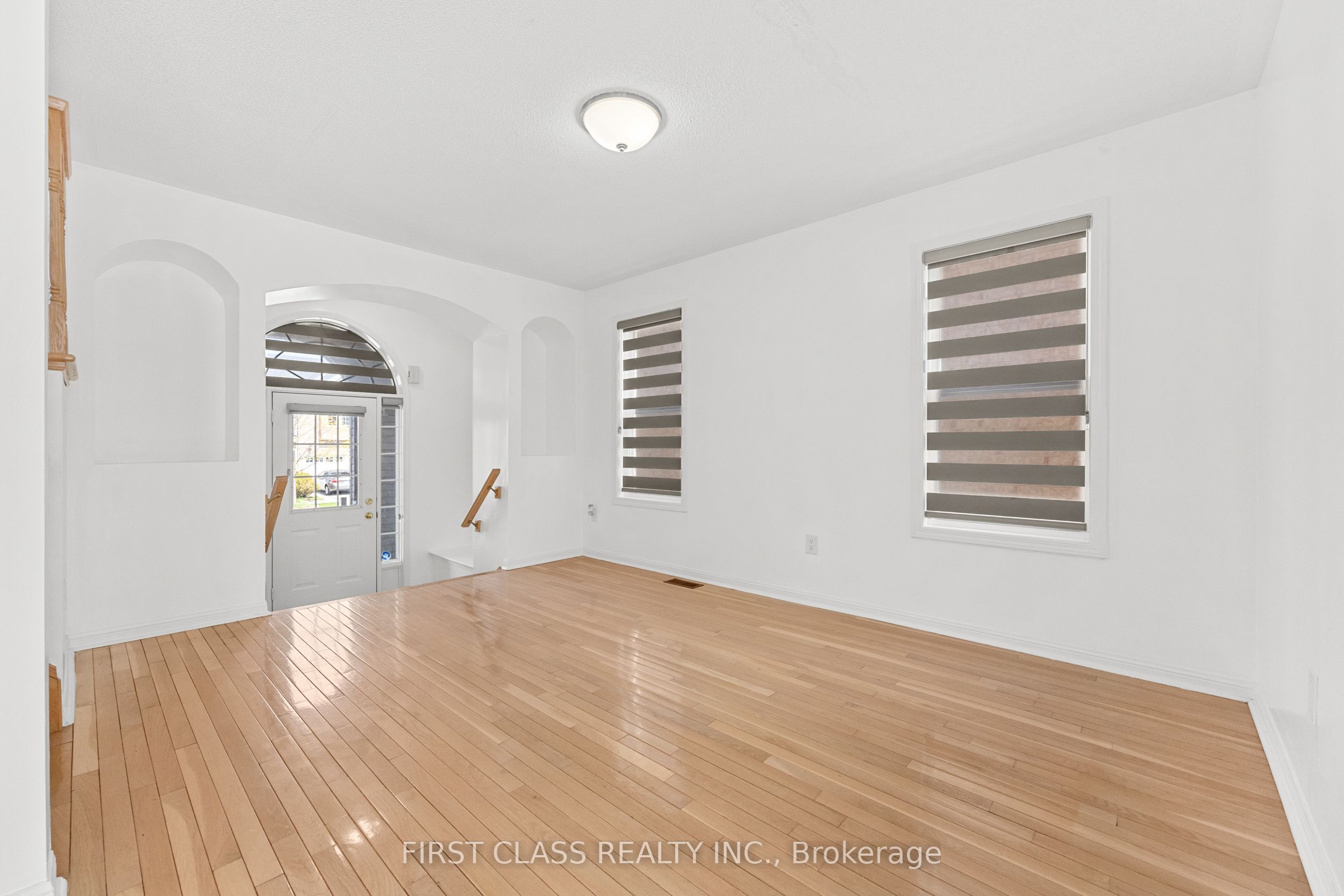 Additional image 3 of Main-5554 Churchill Meadows Boulevard, Mississauga, ON, L5M 6M6