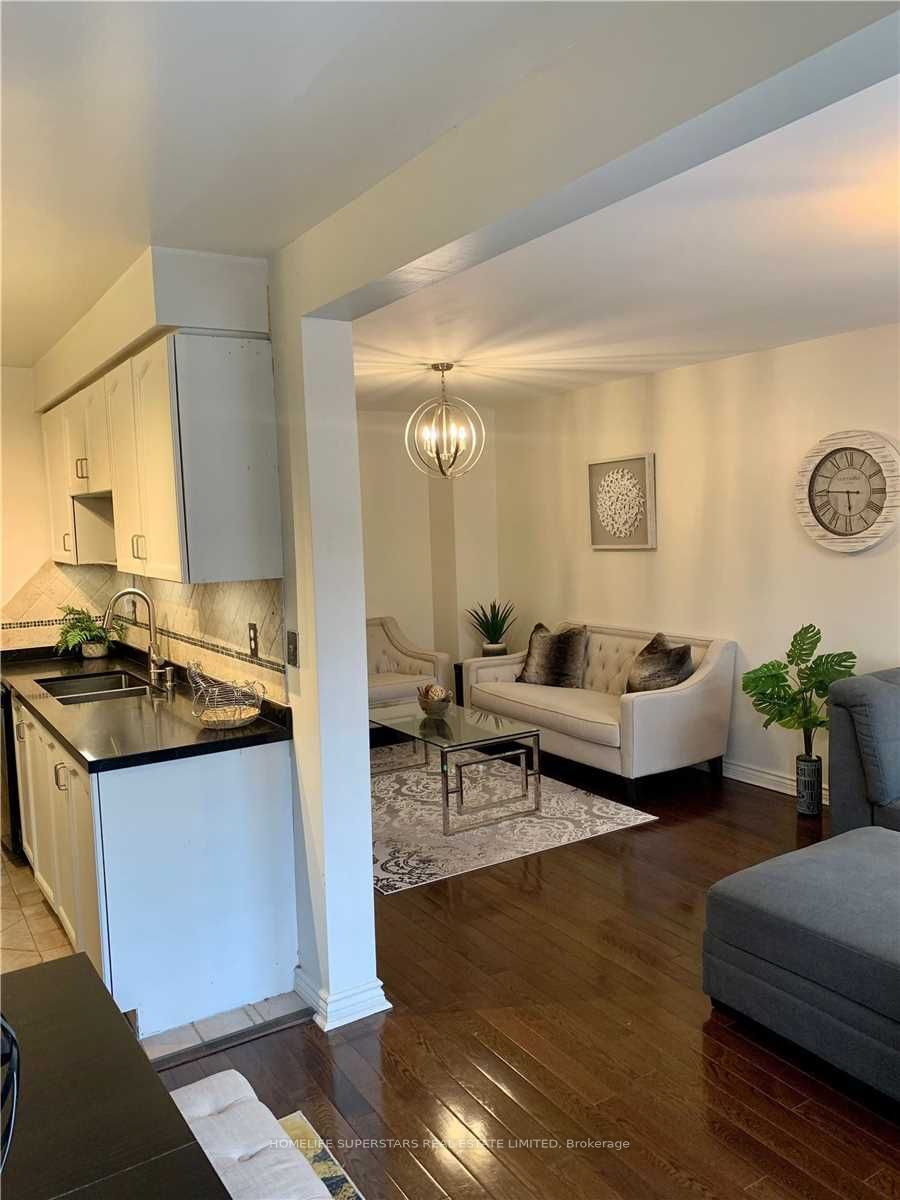 Additional image 4 of 38-550 Steddick Court, Mississauga, ON, L5R 3S8
