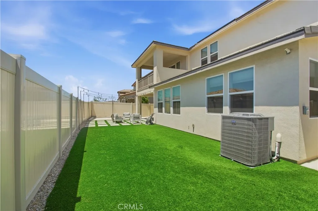 Additional image 39 of 18138 Tableau Way, Canyon Country, CA 91350