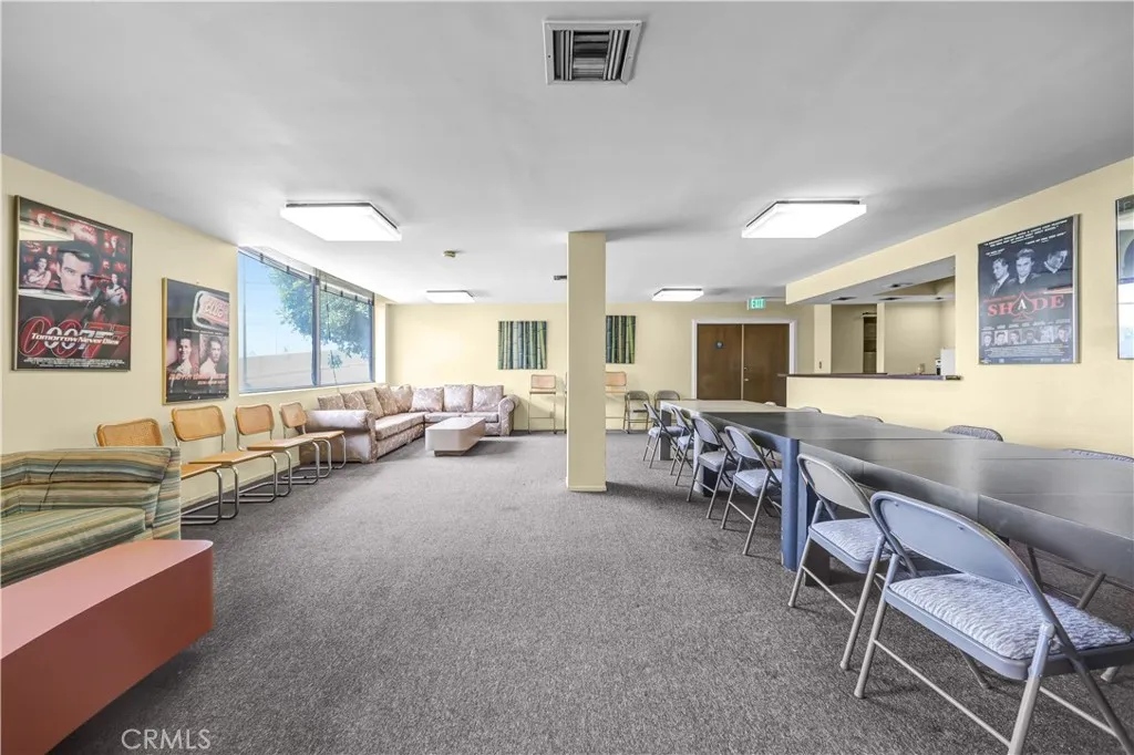 1900 Vine Street Unit 212, Los Angeles, CA 90068