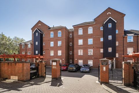 Katesgrove Lane, Reading, Berkshire RG1