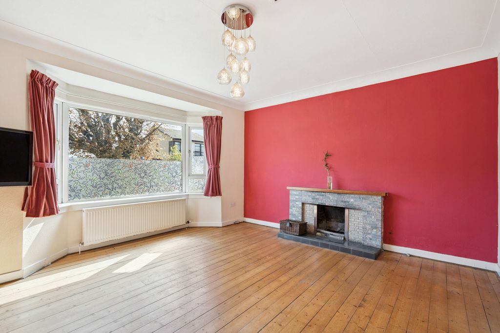 Additional image 5 of 3 bed detached bungalow to rentBlinkbonny Road, Falkirk, Stirling FK1