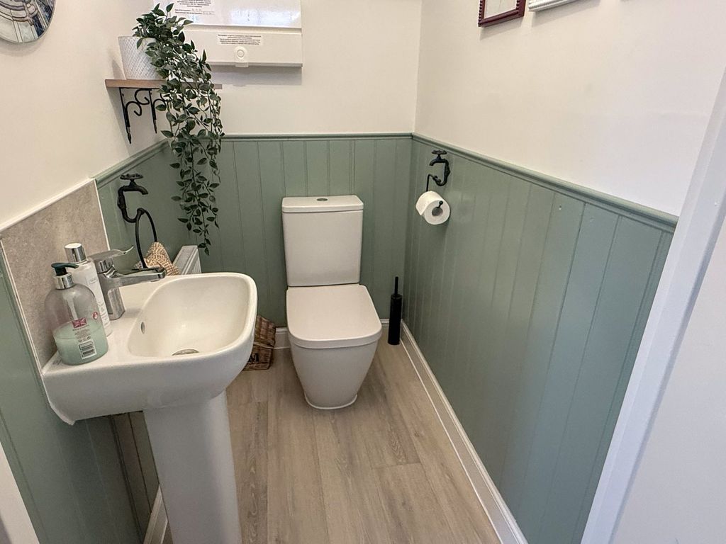 Additional image 13 of 3 bed town house for saleGarrison Meadows, Donnington, Newbury RG14