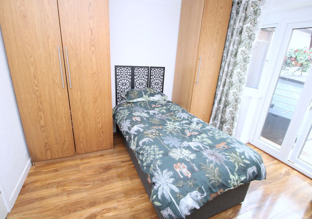 Additional image 13 of 2 bed bungalow for saleTudor Grove, Kinmel Bay LL18