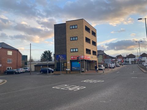 102 High Road, Swaythling Southampton SO16, Studio to rent