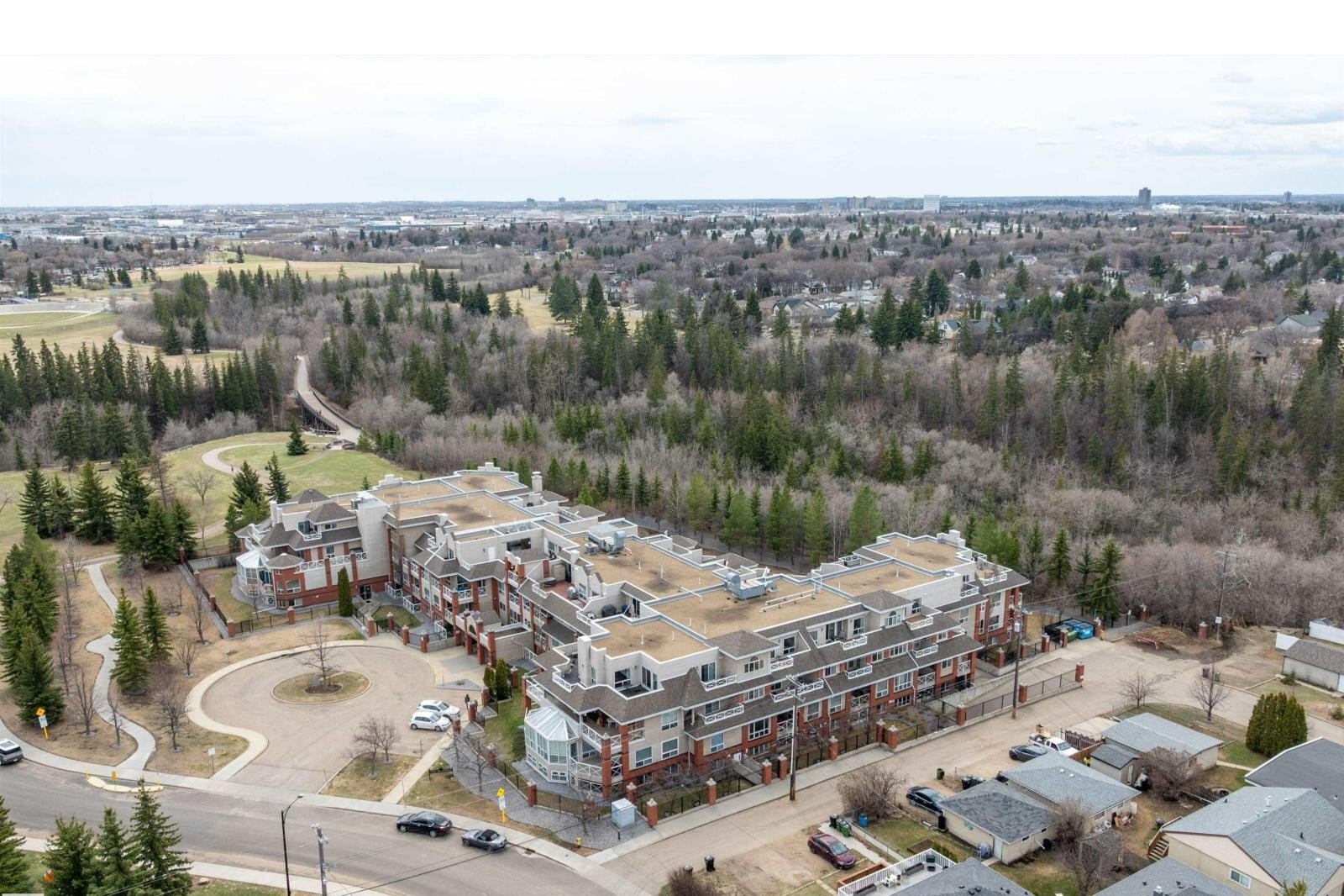 Additional image 7 of 202-7510 89 Street NW, Edmonton, AB, T6C0X5
